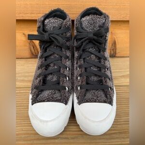 Converse High-Top Sneakers in Charcoal Sherpa